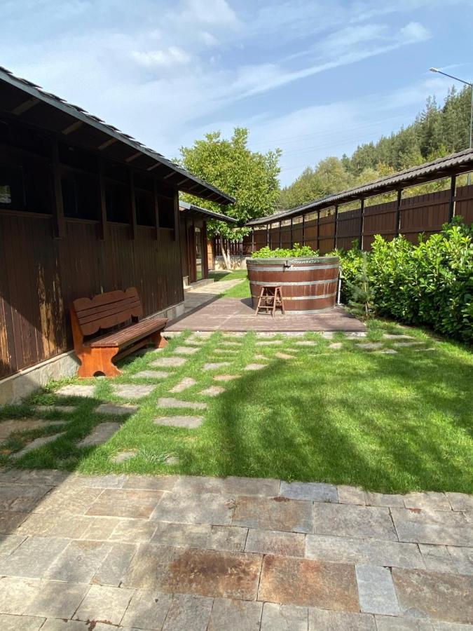 Kameno Villa บันยา ภายนอก รูปภาพ